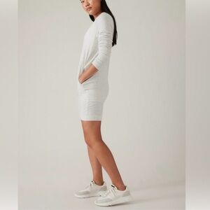 Athleta coaster luxe dress size S R side pockets . NWT